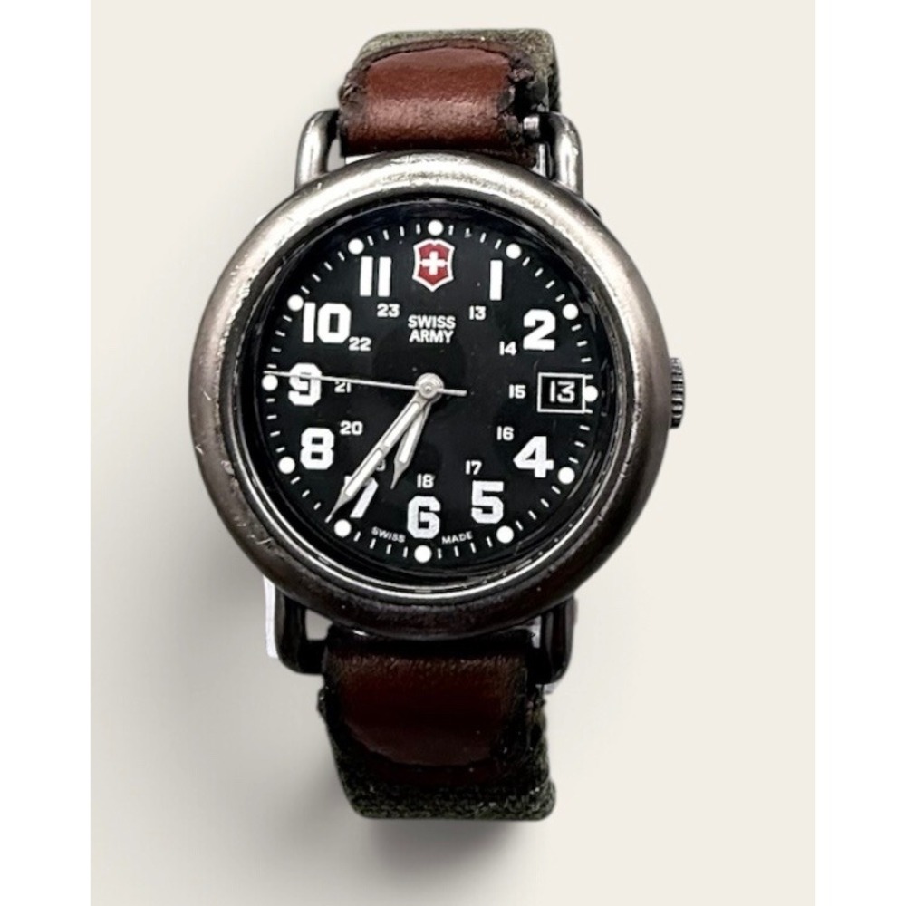 Vintage Swiss Army Cavalry Field Watch Black Dial 38mm Quartz Date